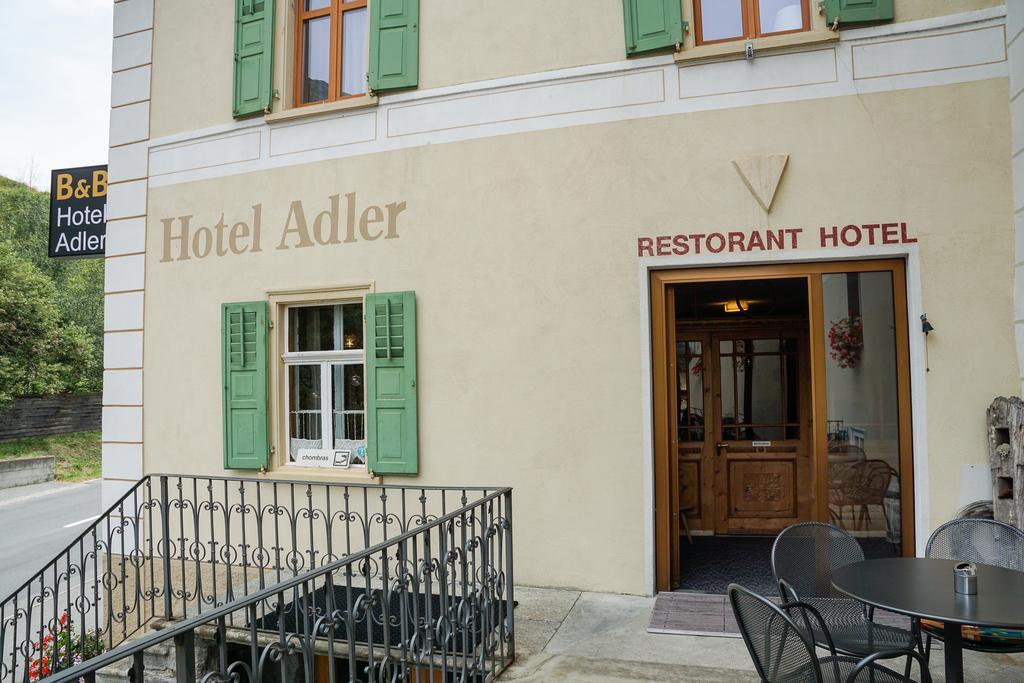 Hotel Adler Garni Цернец Экстерьер фото